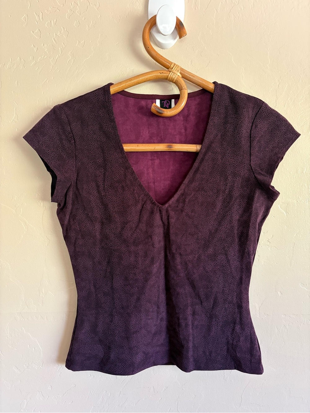 Vintage TD4 Purple V-Neck Short Sleeve Velvety Spotted Top Y2K 90’s Size Small